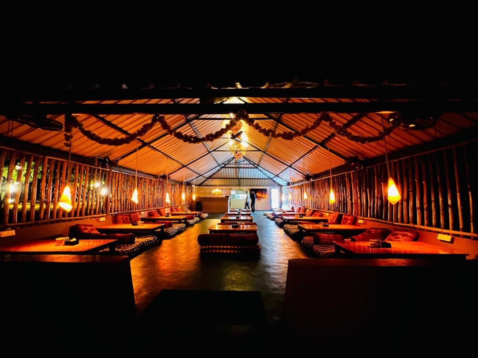 Hampi Village Resort & Tutti Cafe Екстериор снимка