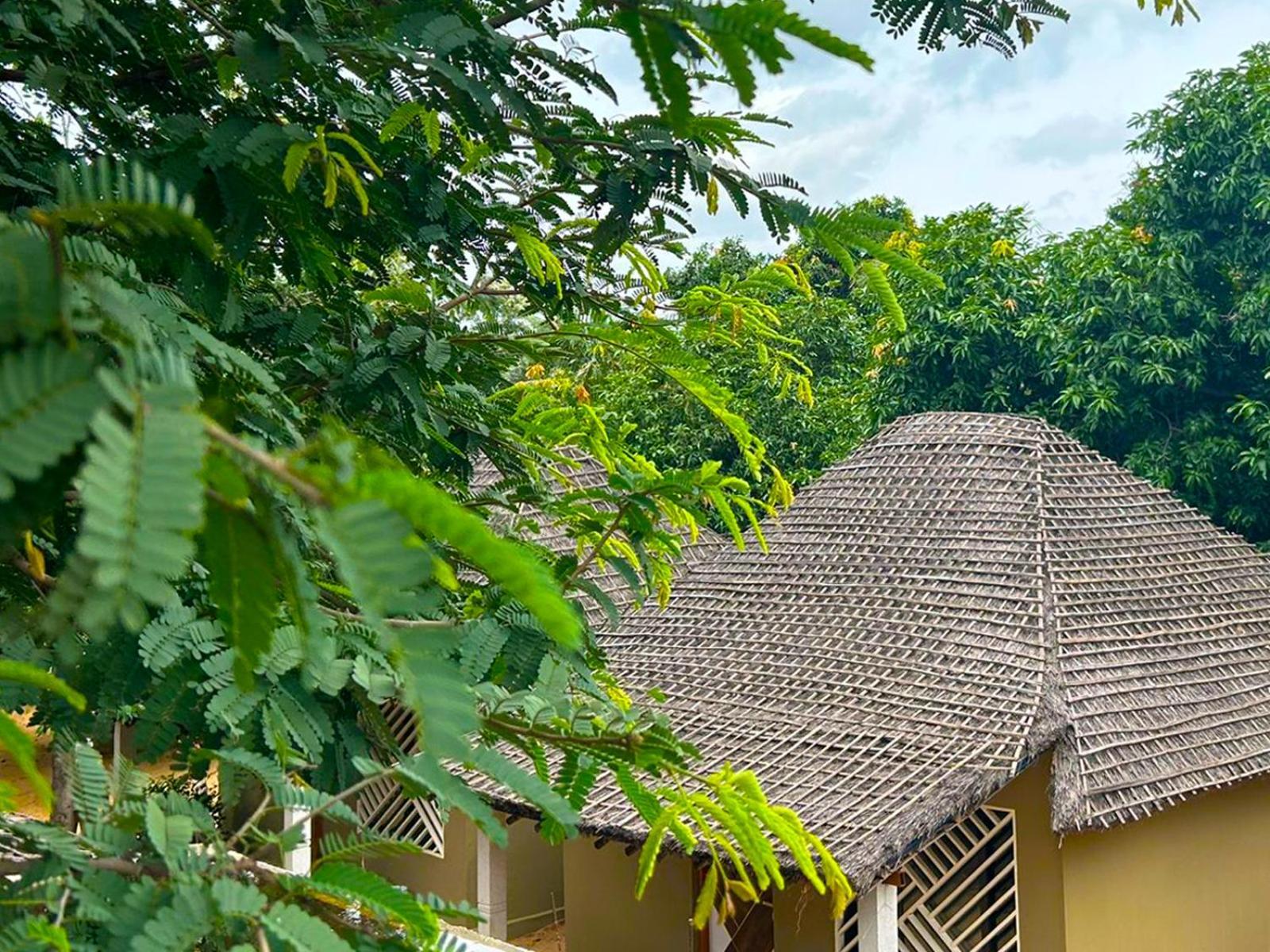 Hampi Village Resort & Tutti Cafe Екстериор снимка