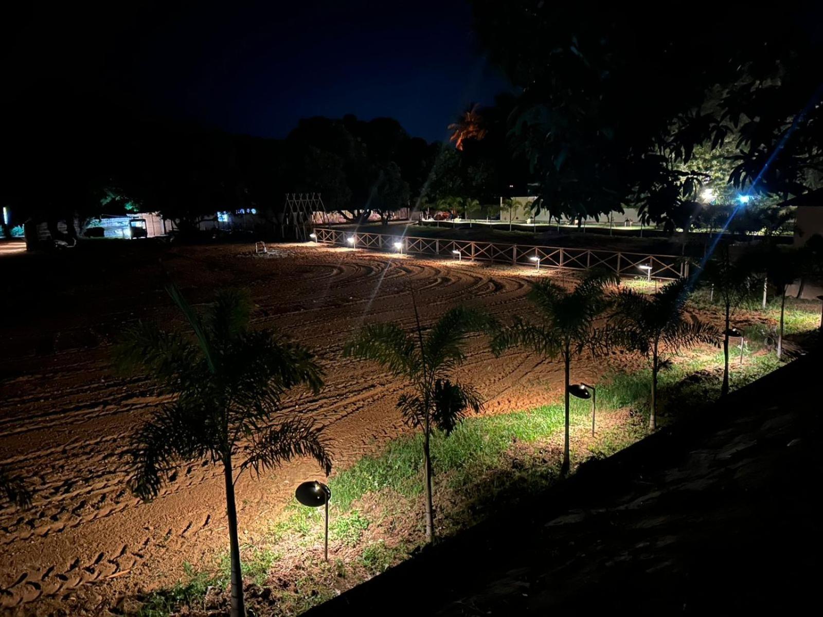 Hampi Village Resort & Tutti Cafe Екстериор снимка