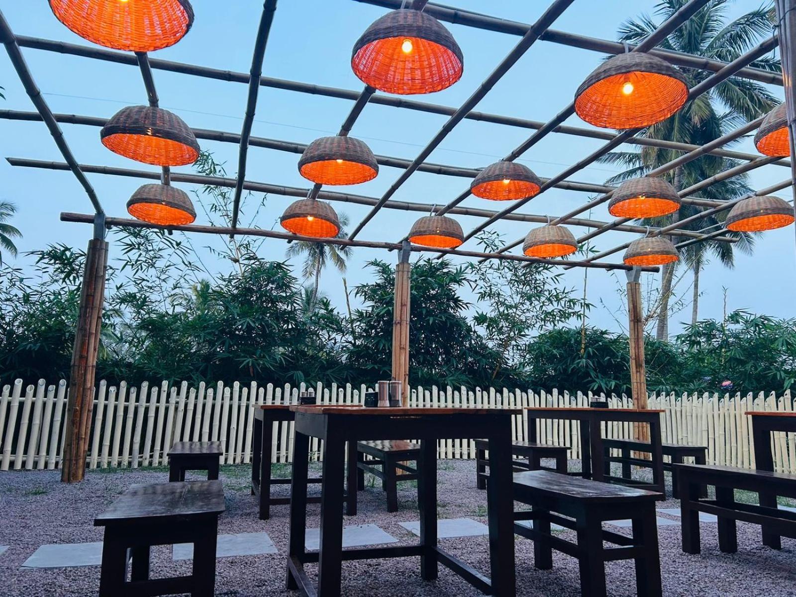 Hampi Village Resort & Tutti Cafe Екстериор снимка
